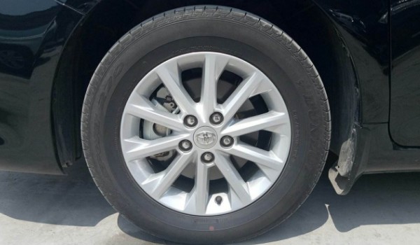 新款凯美瑞轮胎型号 凯美瑞的轮胎型号是多少(235/45 r18)