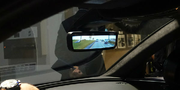 美国镜泰智能内后视镜驾驶辅助系统发布